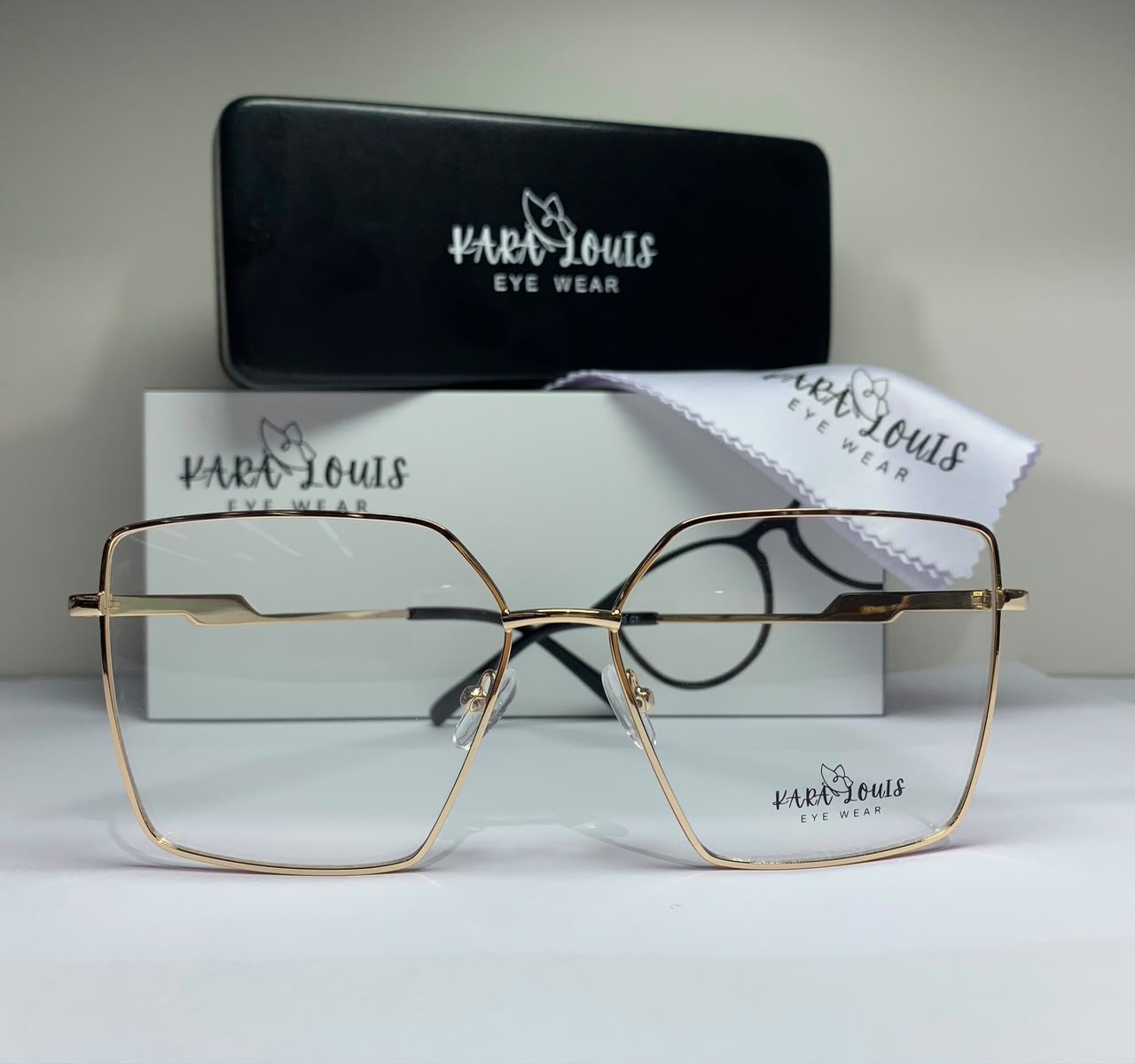 How to Choose Frames That Truly Suit You